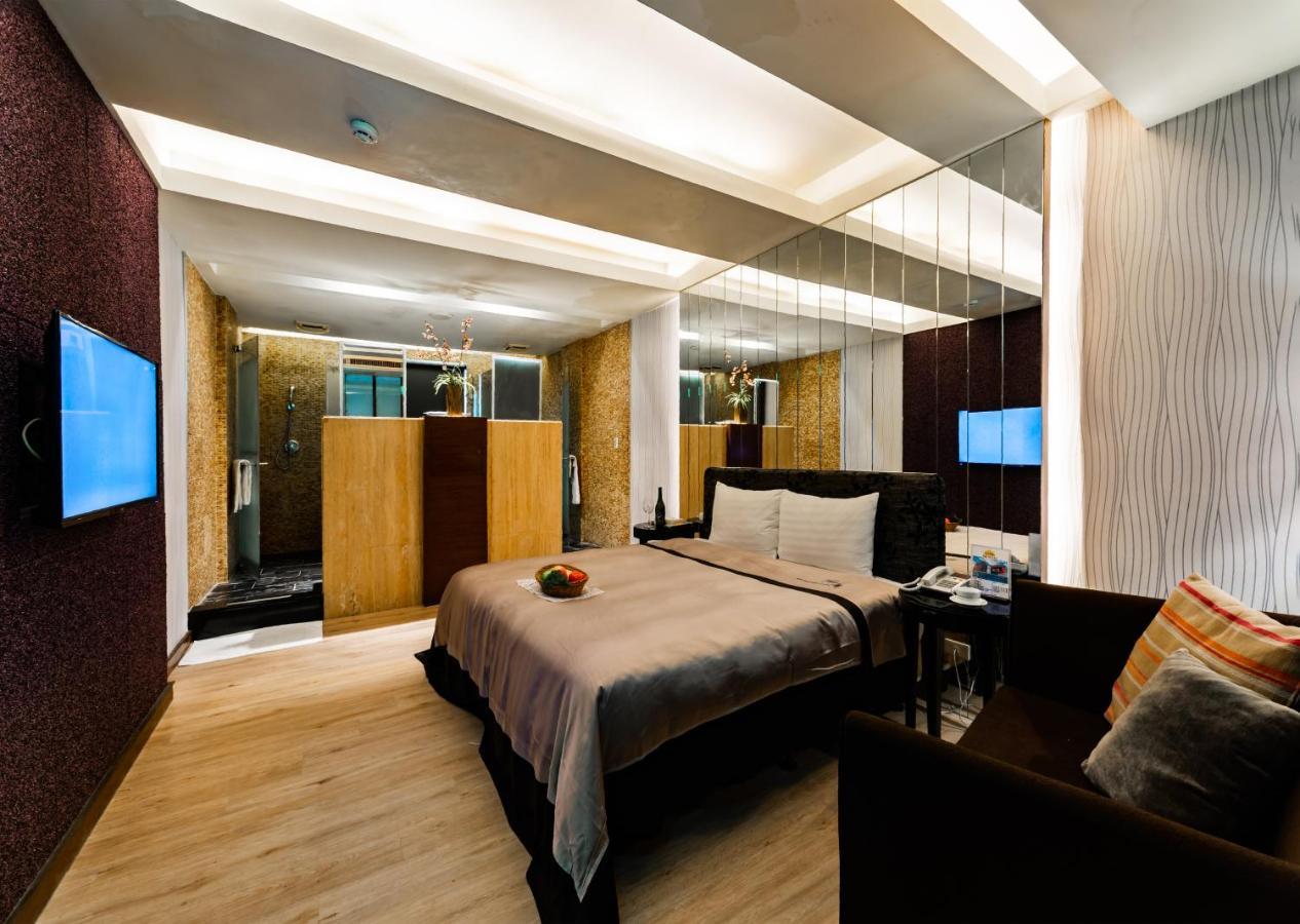 Liti Motel Taizhong Zewnętrze zdjęcie